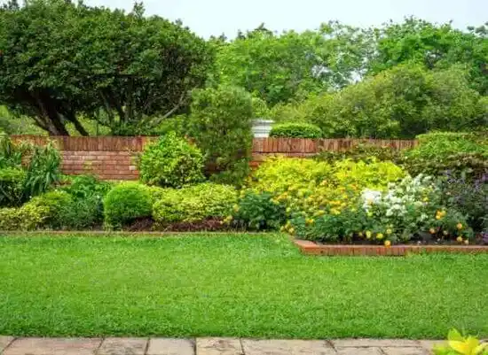 landscaping services North Perry